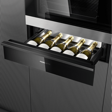 Load image into Gallery viewer, Dometic DrawBar 5B - 5 Bottles - Single Temperature Zone - Wine Draw - Integrated Wine Cooler - Black Glass Door - 597mm Wide