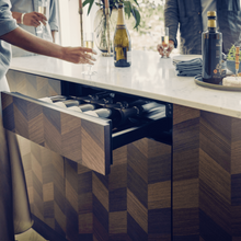 Load image into Gallery viewer, Dometic DrawBar 5S - 5 Bottles - Single Temperature Zone - Wine Draw - Integrated Wine Cooler - 554mm Wide - Black - Chilled Solution
