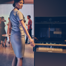 Load image into Gallery viewer, Dometic DrawBar 5C - 5 Bottles - Single Temperature Zone - Wine Draw - Integrated Wine Cooler - Clear Glass Door - 597mm Wide - Chilled Solution
