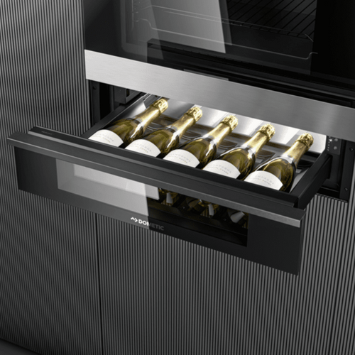 Dometic DrawBar 5C - 5 Bottles - Single Temperature Zone - Wine Draw - Integrated Wine Cooler - Clear Glass Door - 597mm Wide - Chilled Solution